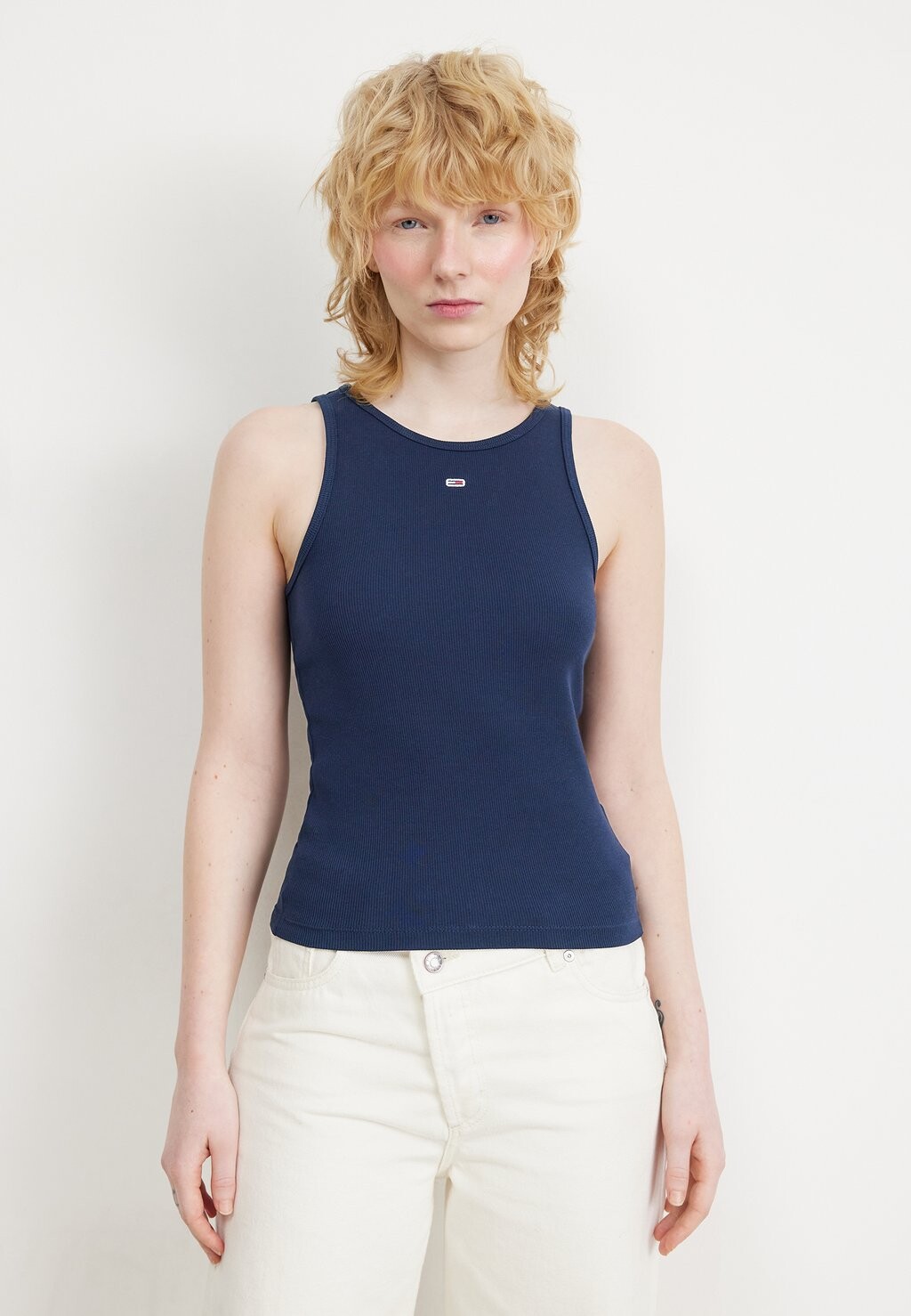 

Топ ESSENTIAL TANK Tommy Jeans, темно-синий
