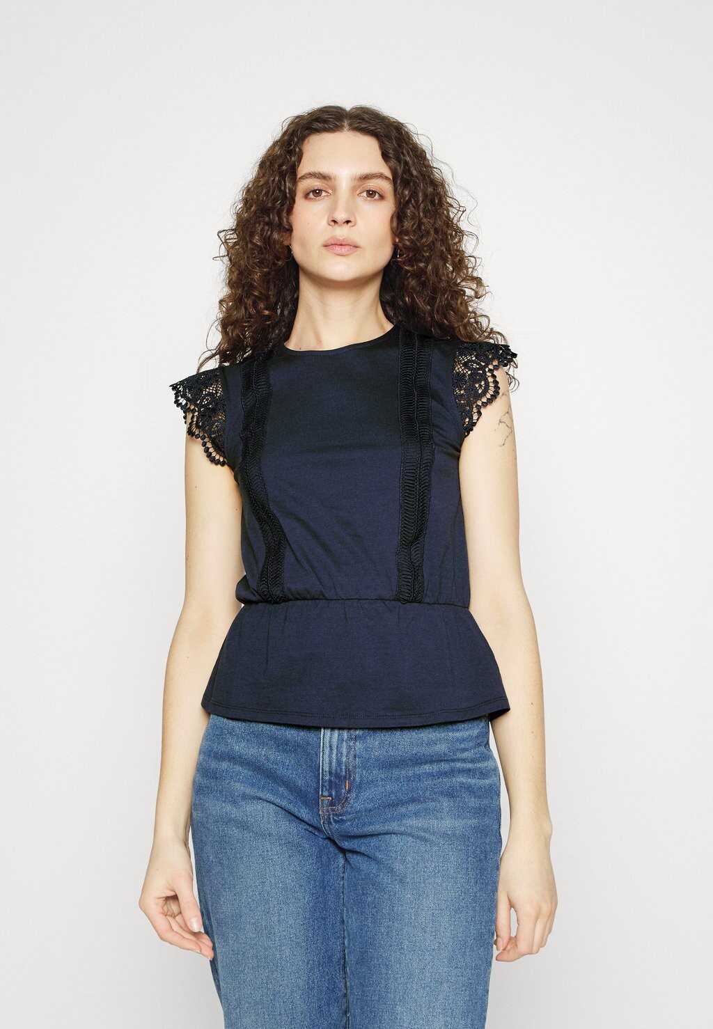 

Топ Vero Moda, темно-синий