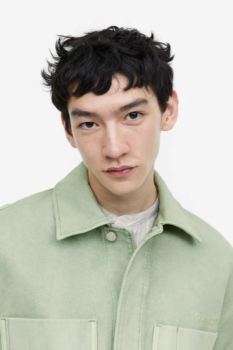 

Объемная куртка из габардина H&M, зеленый