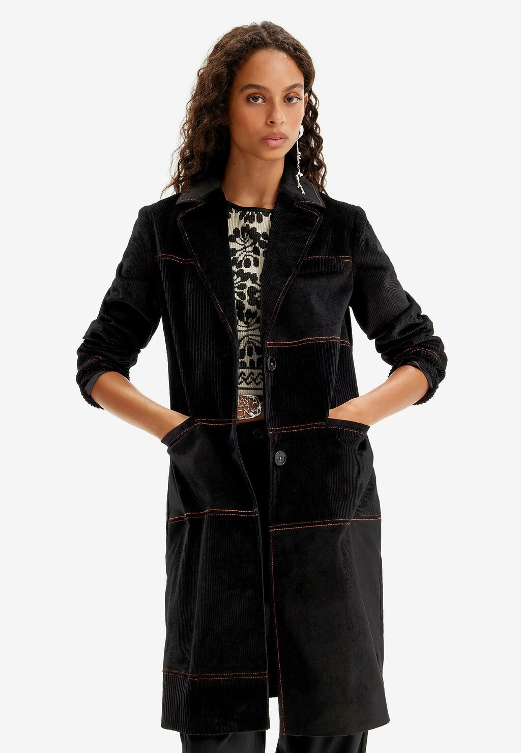 

Классическое пальто Desigual, черное