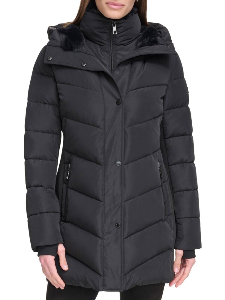 

Пуховик с отделкой из искусственного меха Calvin Klein, черный