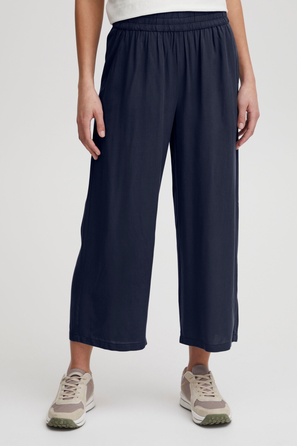 

Брюки Oxmo Stoffhose OXElisabeth 21800173 ME, серый