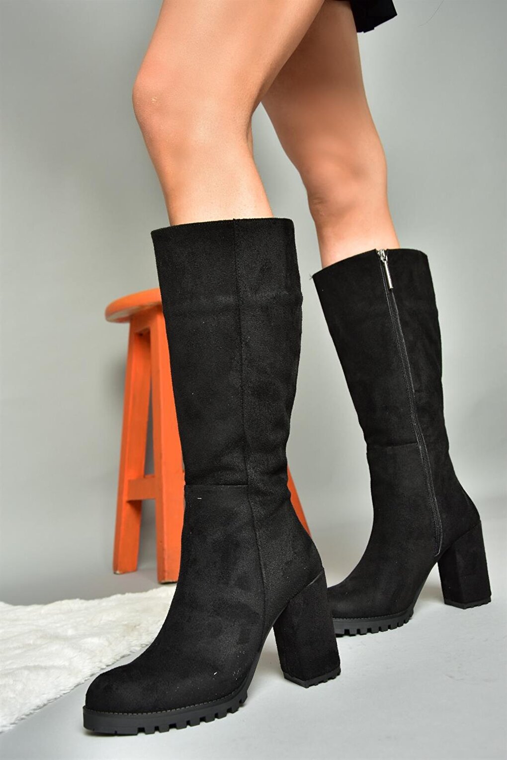 цена R5189114 Черные женские ботинки Fox Shoes