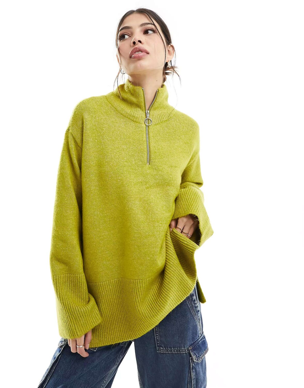 

Оливковый джемпер с высоким воротником и полумолнией Vero Moda