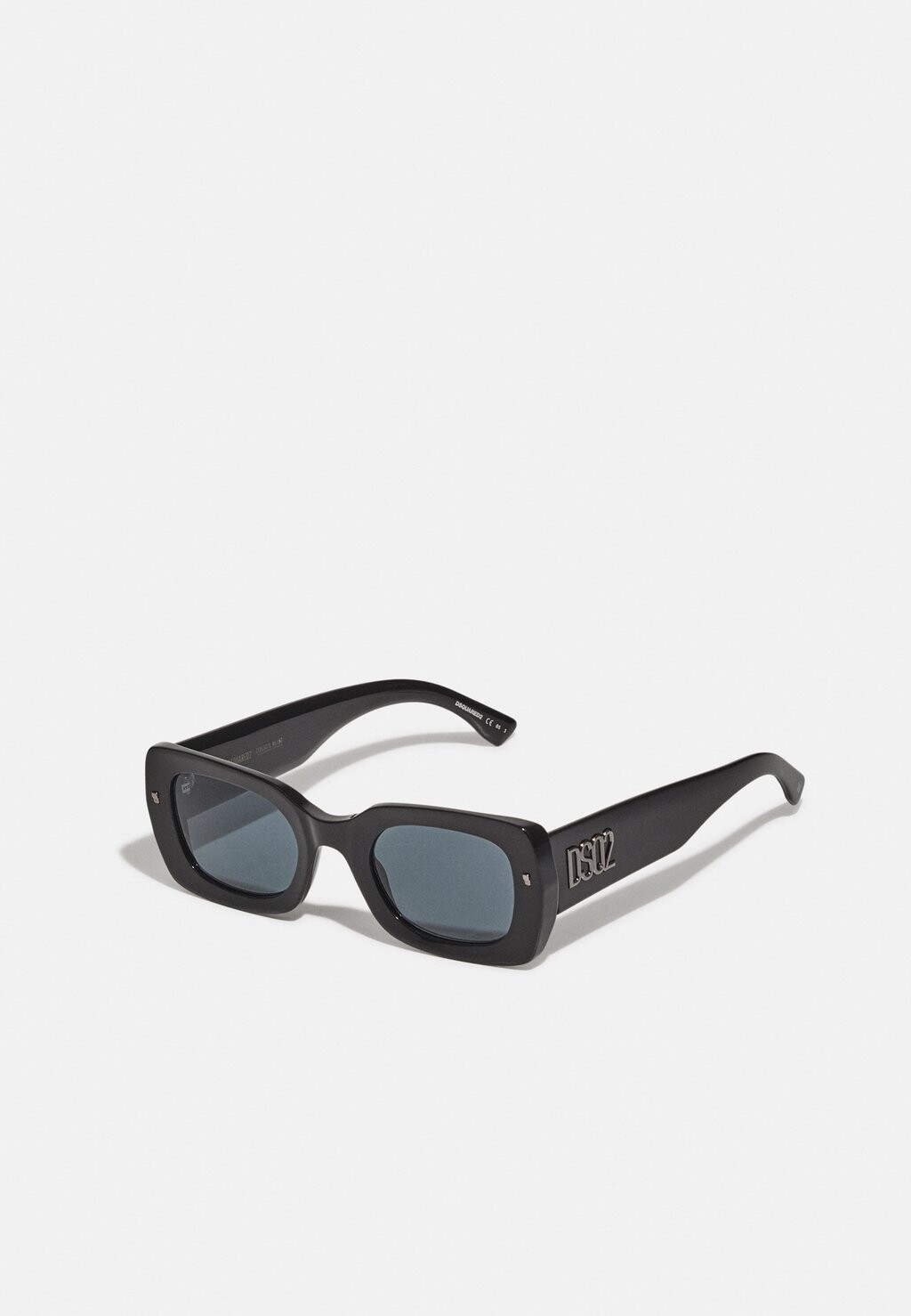 

Солнцезащитные очки Dsquared2