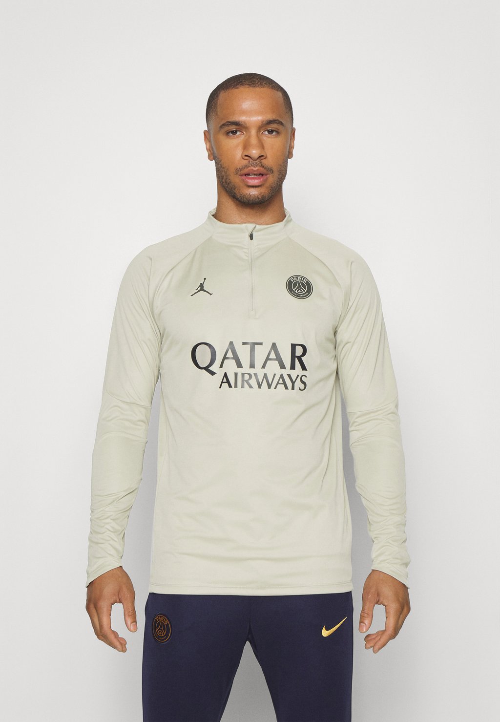 

Team PARIS ST GERMAIN WINTERIZED Strike DRILL THIRD Nike, камень/черный