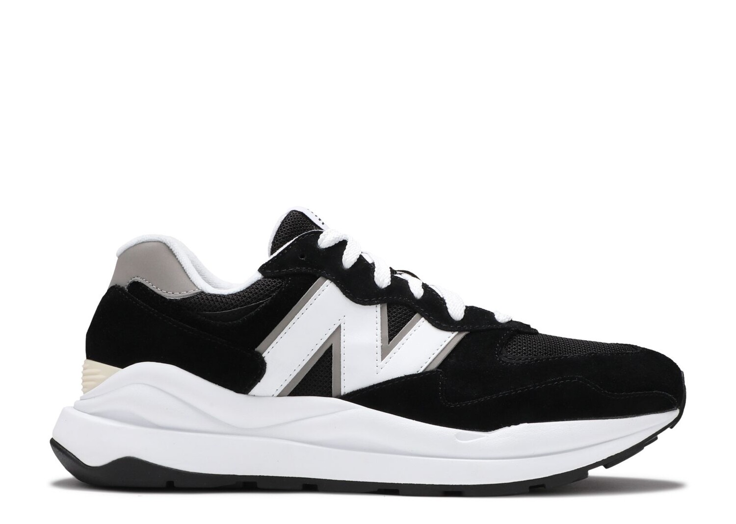 

Кроссовки New Balance 57/40 'Black White', черный
