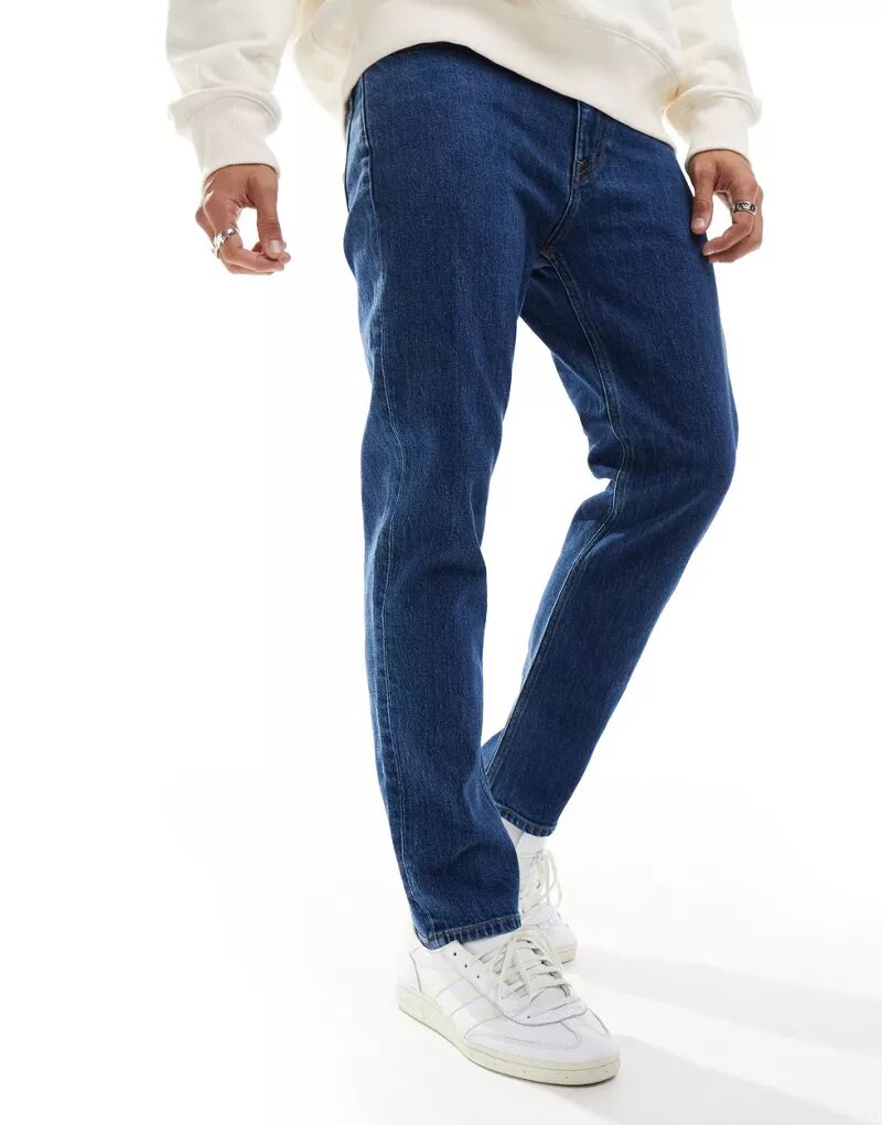 цена Tommy Jeans стандартного кроя, темные зауженные джинсы «папа»
