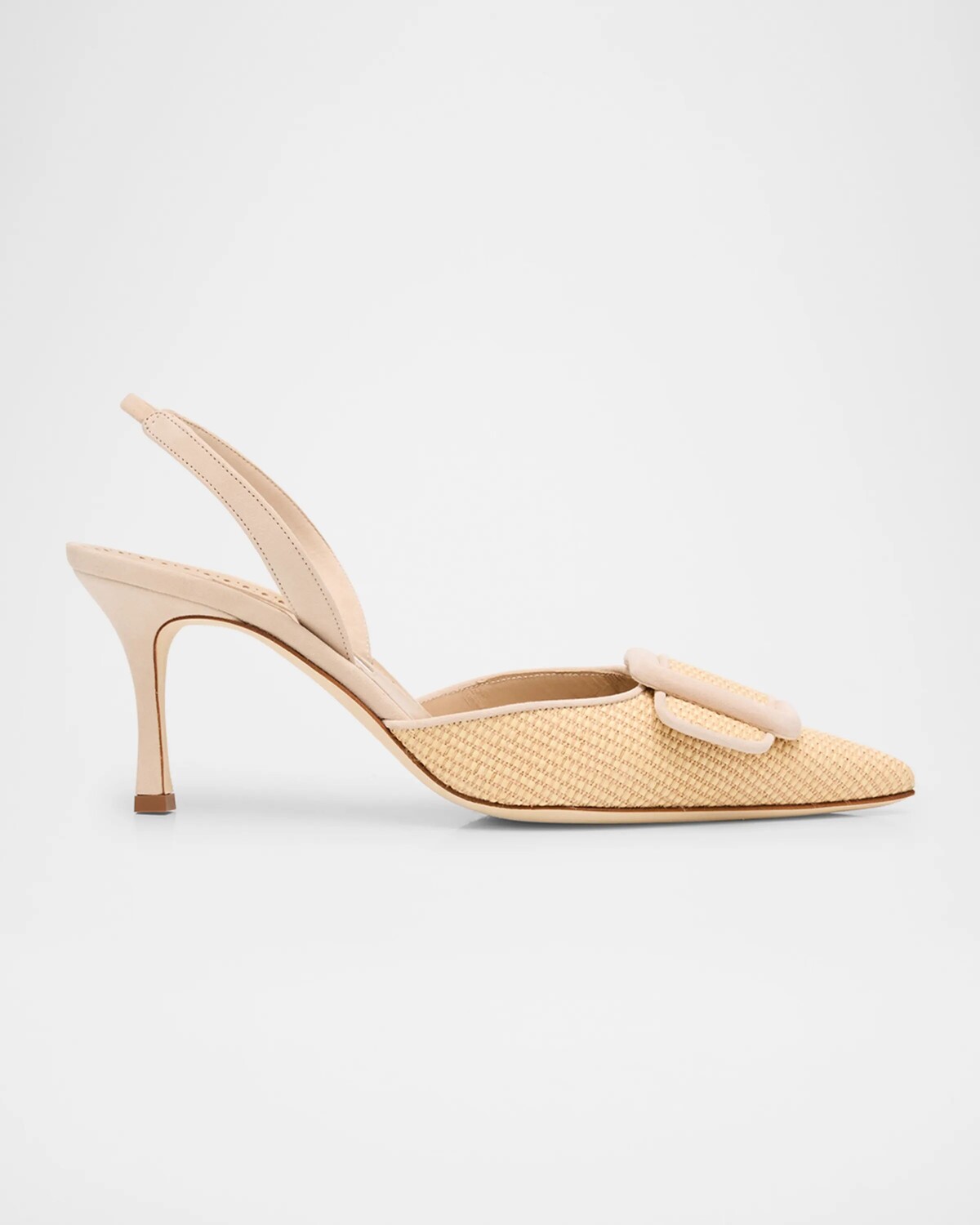 

Туфли Maysli с тканой пряжкой и пяткой на пятке Manolo Blahnik, цвет Nude