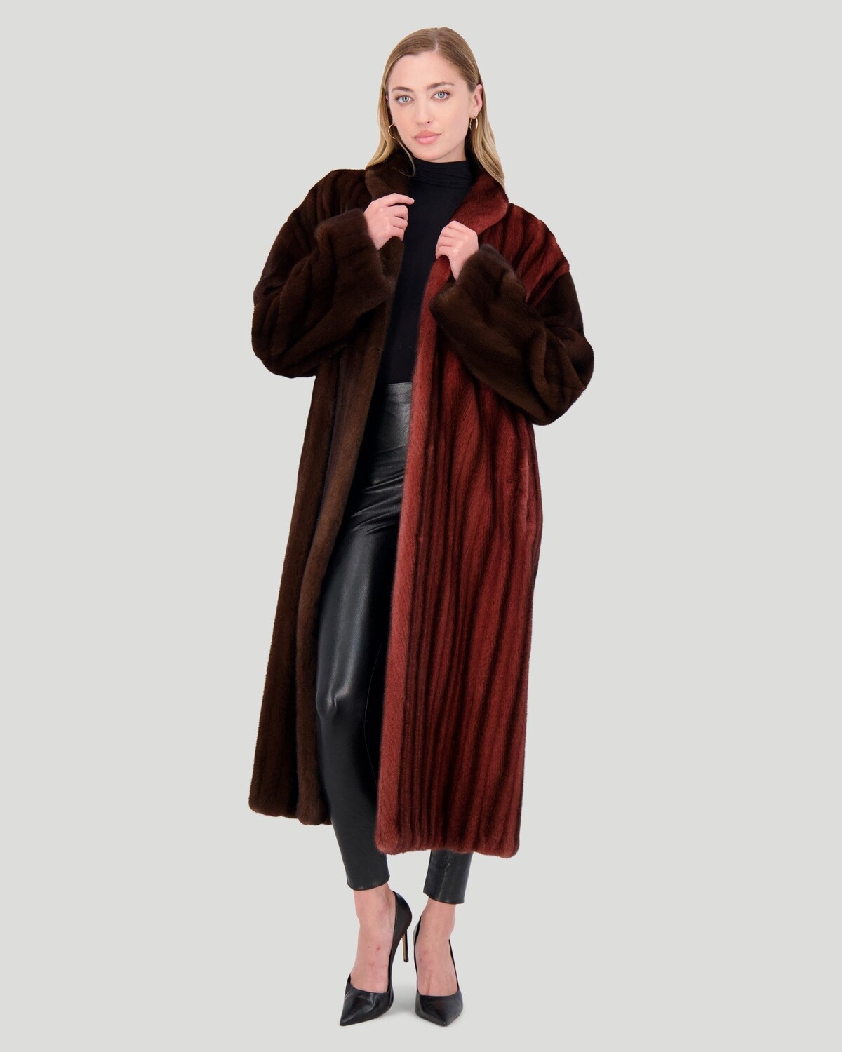 

Норковое пальто свободного кроя GORSKI, цвет Guava/Mahogany