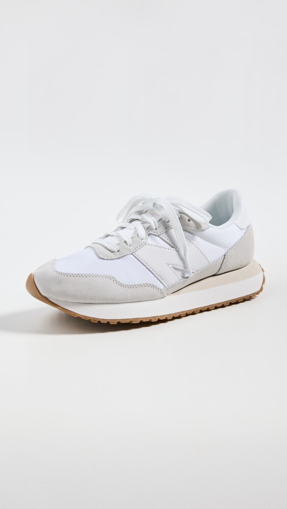

Кроссовки New Balance 237, серый