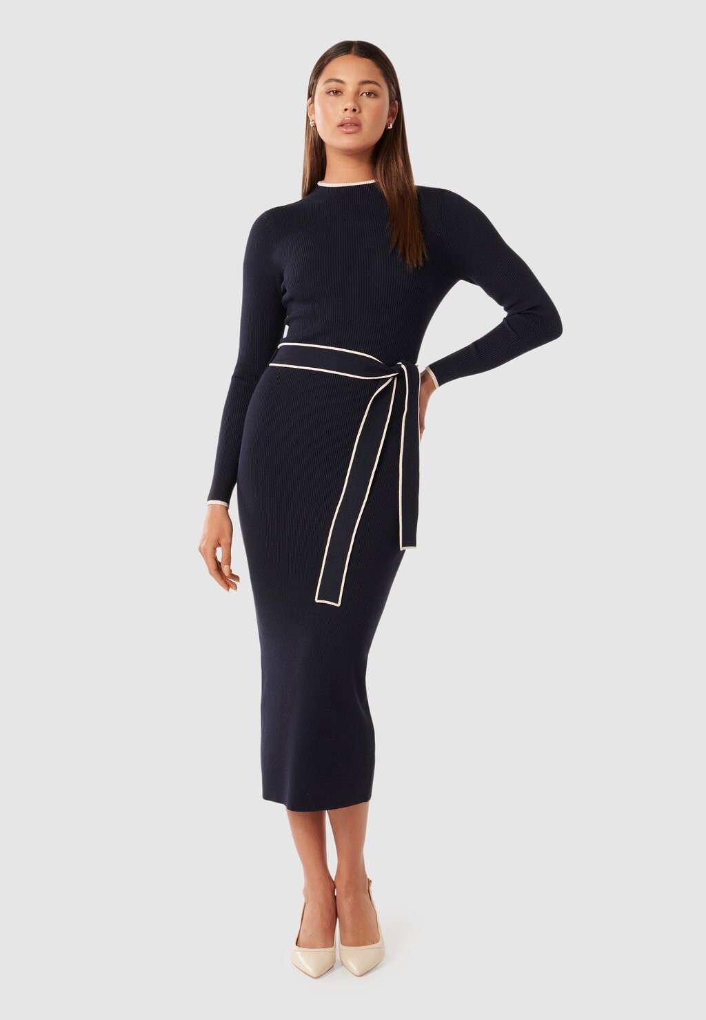 

Трикотажное платье ARIELLA TIPPED DETAIL DRESS Forever New, цвет navy tipped