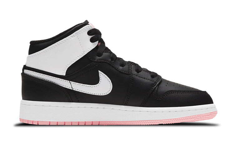 

Кроссовки женские баскетбольные Air Jordan 1 Retro