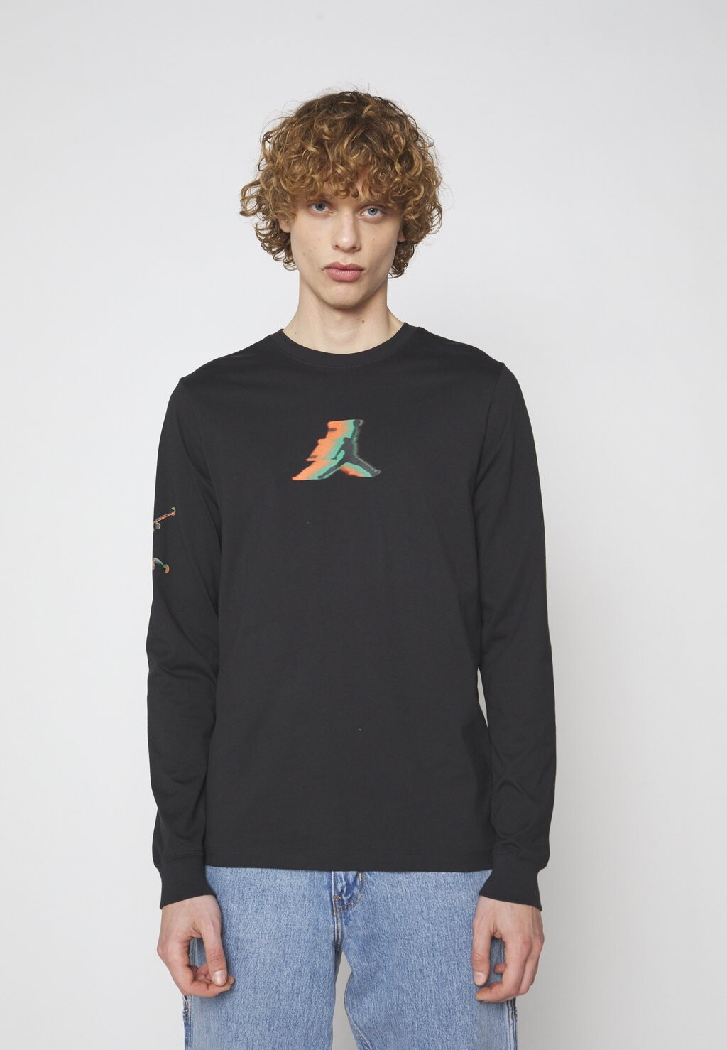 

Футболка с длинным рукавом M J BRAND CREW Jordan, черный