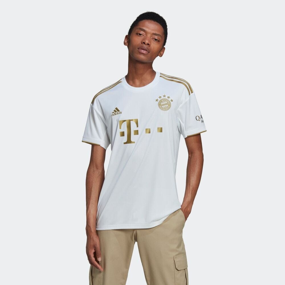 

Футболка униформа Adidas HI3886