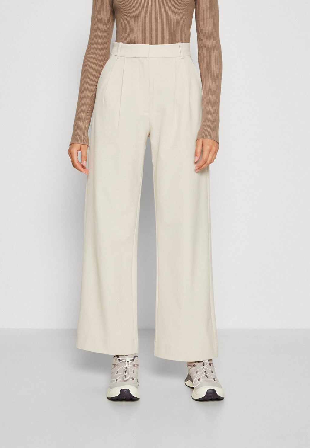 

Брюки TAILORED WIDE LEG Abercrombie & Fitch, кремовый
