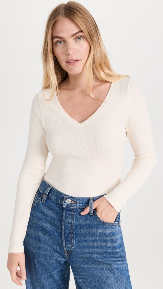 

Футболка Madewell Reg Length V Neck