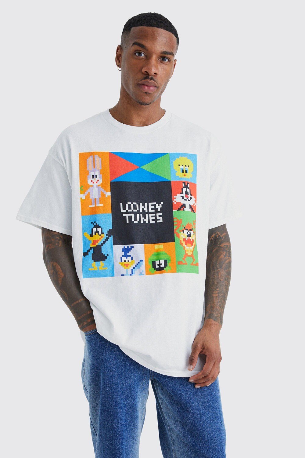 

Футболка оверсайз pixel looney tunes с лицензией Boohoo, белый