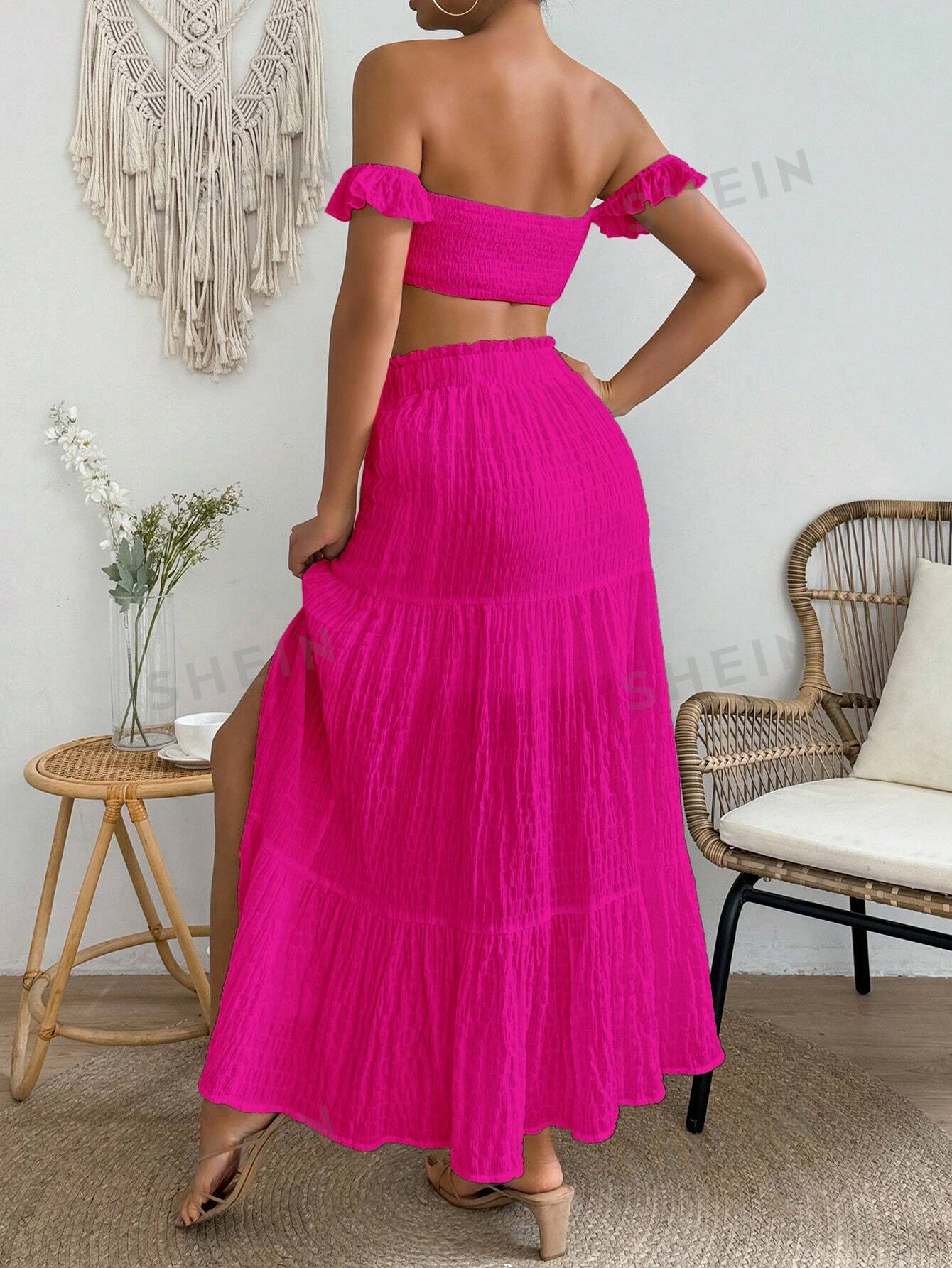 SHEIN VCAY Женский однотонный укороченный топ с открытыми плечами и юбка-миди с разрезом по подолу, ярко-розовый shein vcay женская юбка миди с цветочным принтом многоцветный