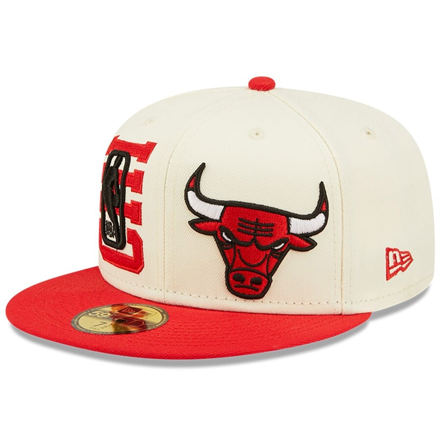 

Бейсболка New Era Chicago Bulls, кремовый