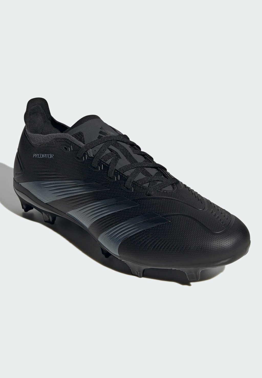 Футбольные бутсы с шипами PREDATOR LEAGUE FG adidas Performance, цвет core  black/carbon/core black – заказать с доставкой из-за рубежа через  онлайн-сервис «CDEK.Shopping»