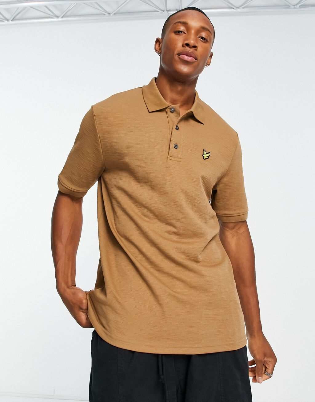 

Бежевая рубашка-поло с короткими рукавами Lyle & Scott Vintage