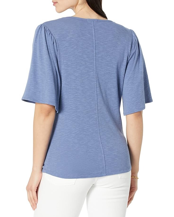 

Футболка NIC+ZOE Square Neck Flutter Sleeve Tee, цвет Cornflower