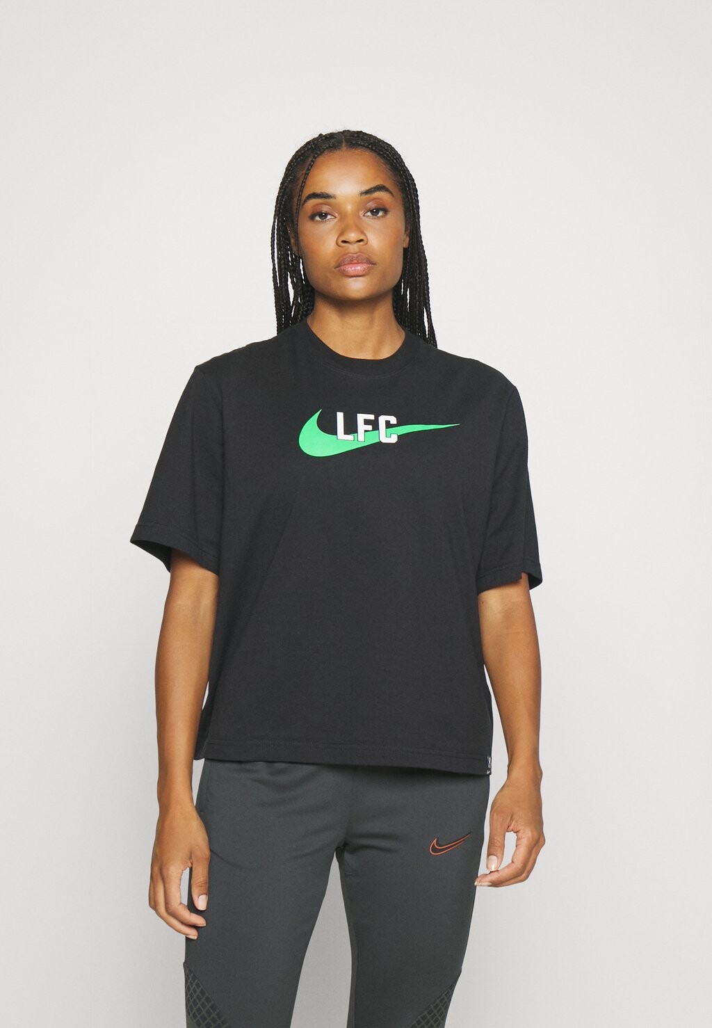 

Футболка Nike, черный
