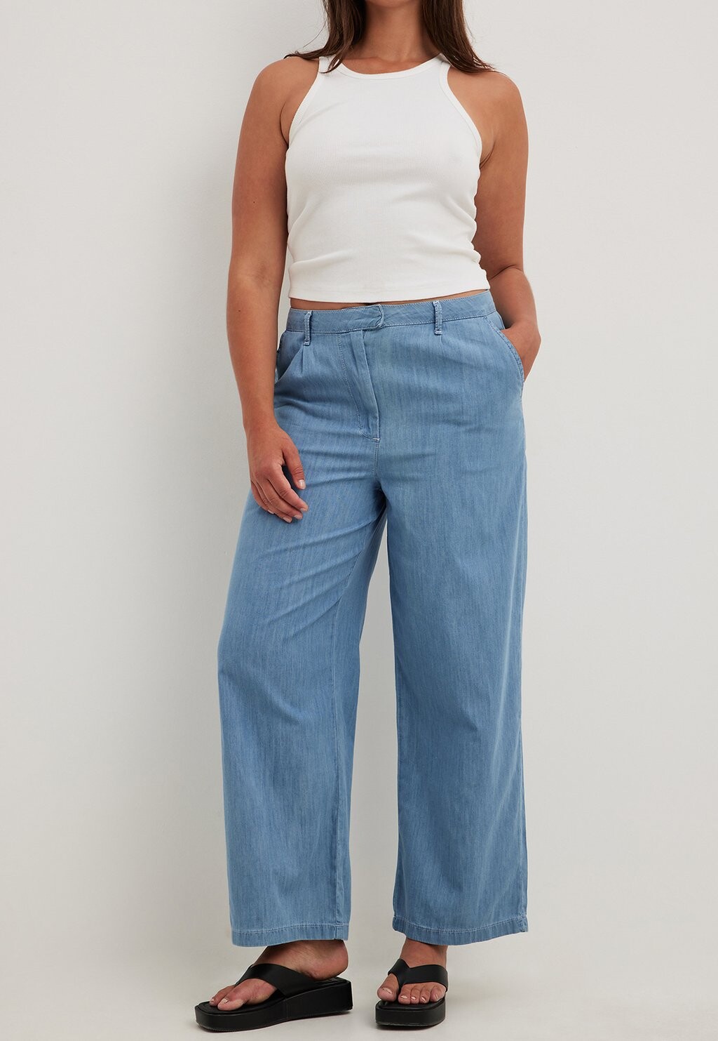 

Мешковатые джинсы LOOSE MID WAIST SOFT NA-KD, голубой