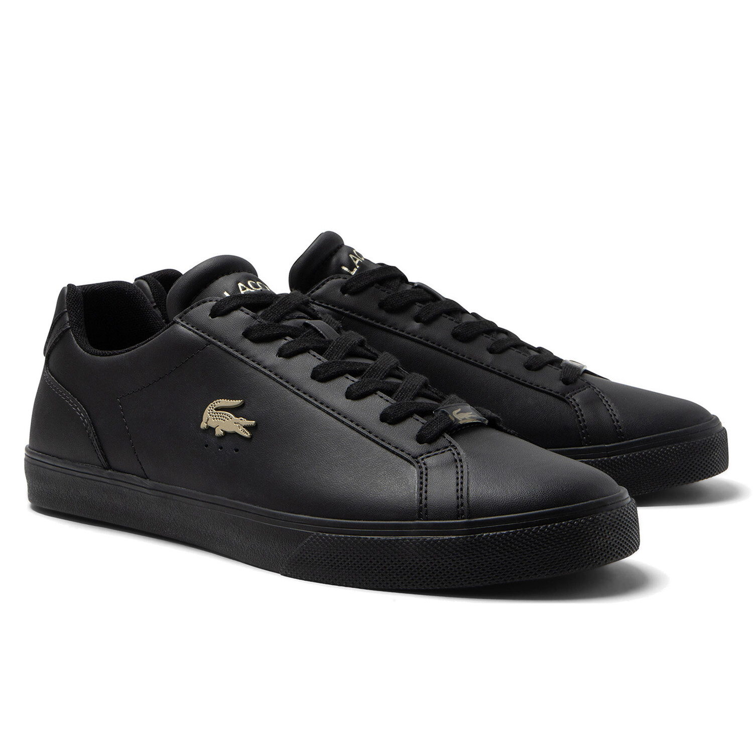 

Низкие кроссовки Lacoste, черный