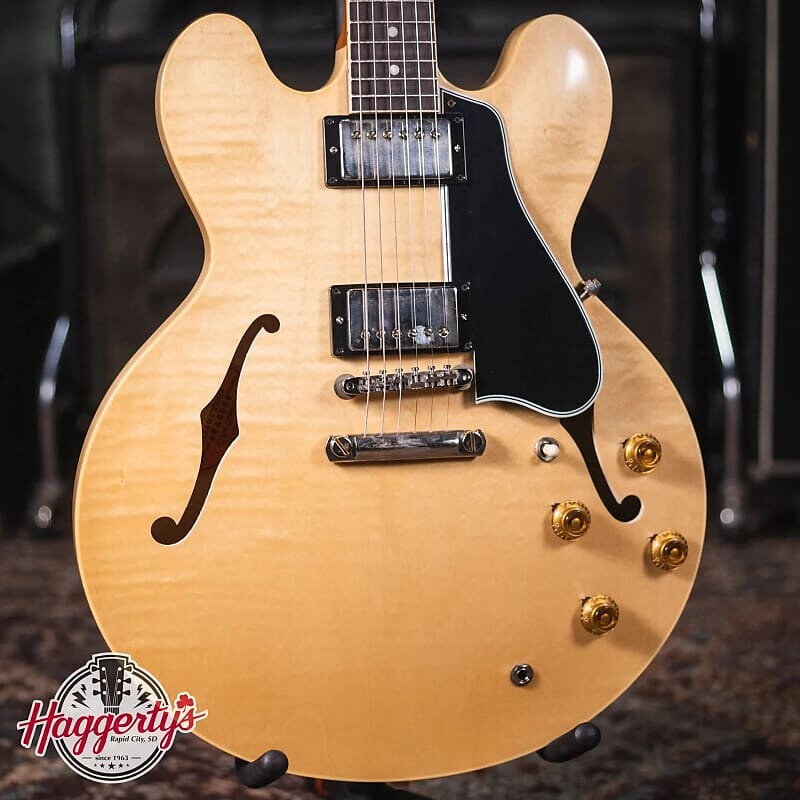 

Электрогитара Gibson 1959 ES-335 Reissue - Vintage Natural VOS - Brown/Pink Custom Shop Hardshell