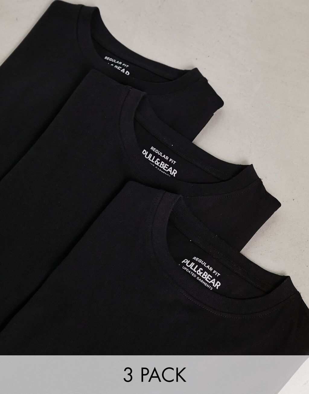 

Комплект из 3 футболок стандартного кроя Pull&Bear черного цвета, Черный