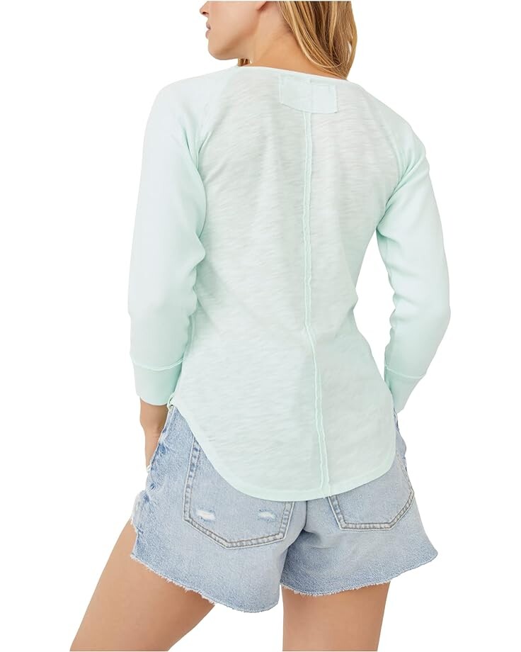

Футболка Free People Batter Up Tee, цвет Frozen Melon