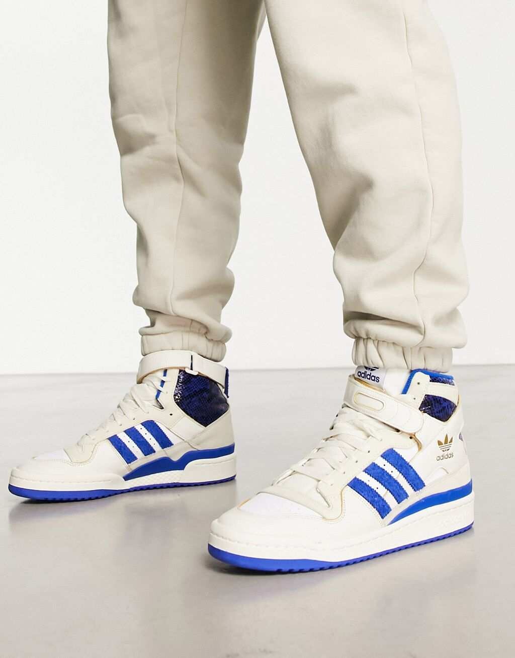 

Бело-синие кроссовки adidas Originals Forum 84 Hi
