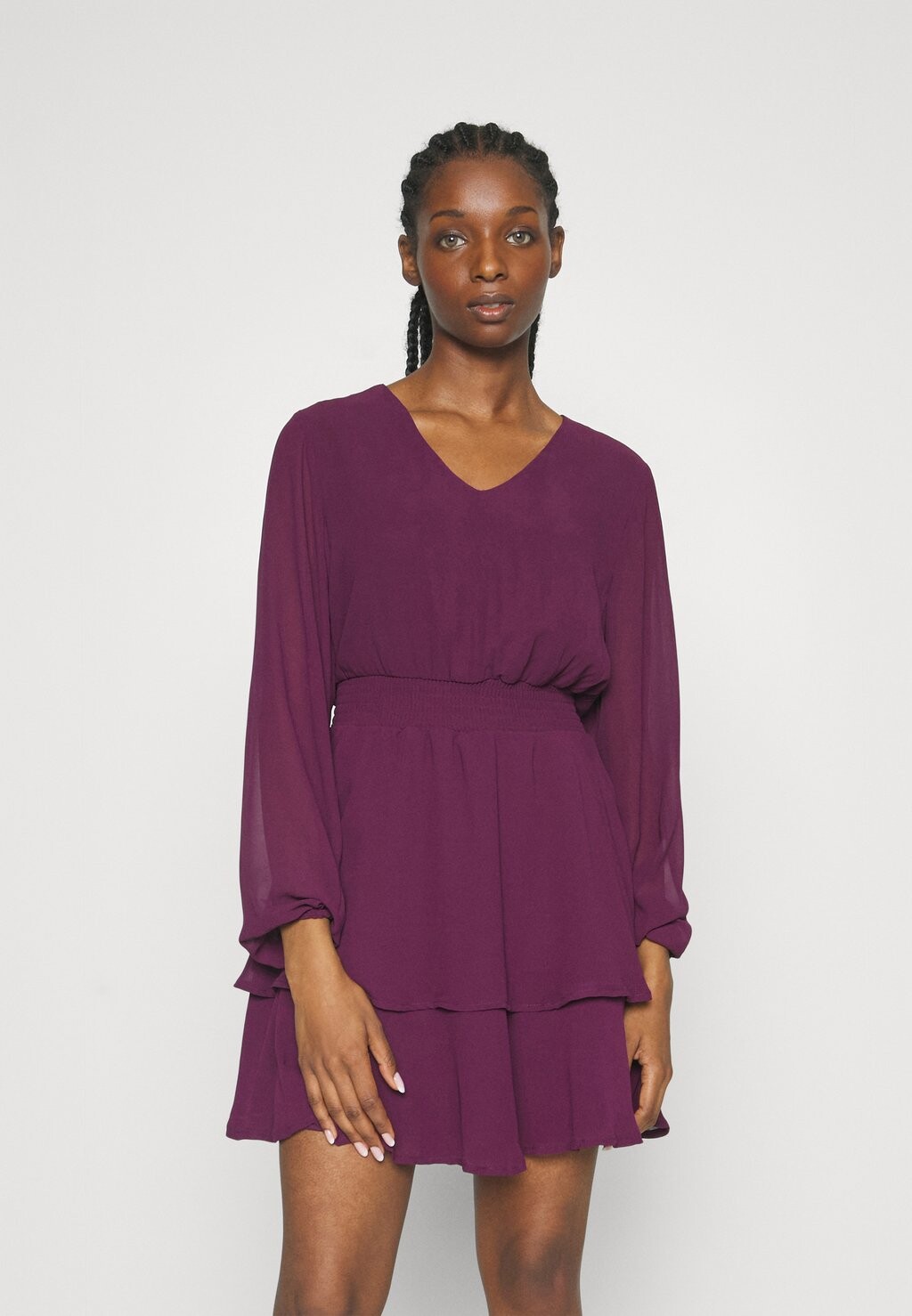 

Дневное платье VIANNIKA V NECK DRESS VILA Petite, цвет winter bloom