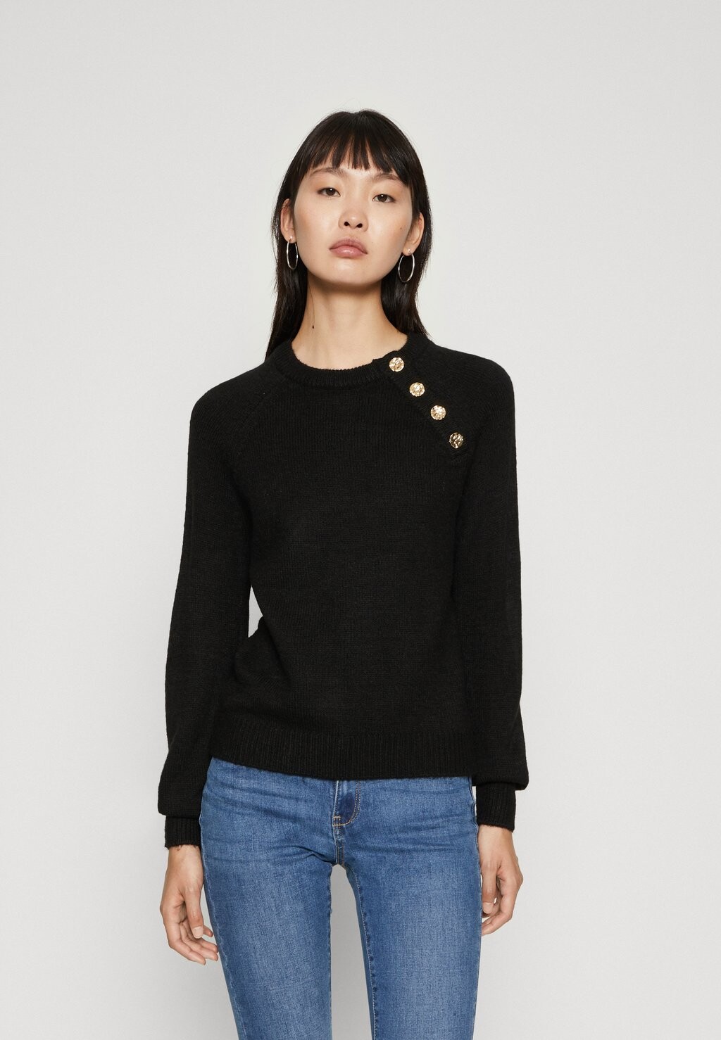 

Свитшот ONLY Tall ONLEMMA BUTTON O NECK, черный