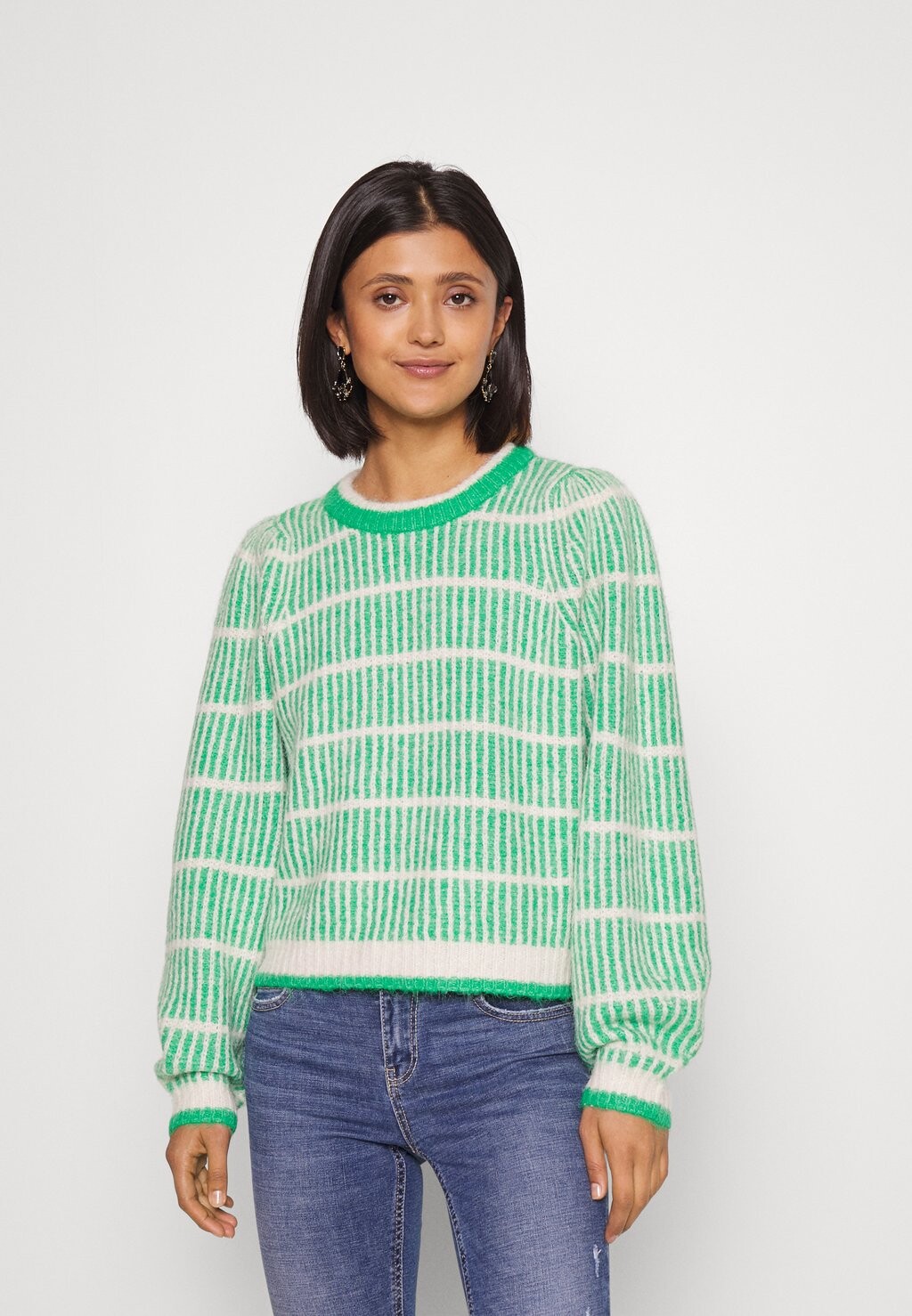 

Джемпер Vero Moda