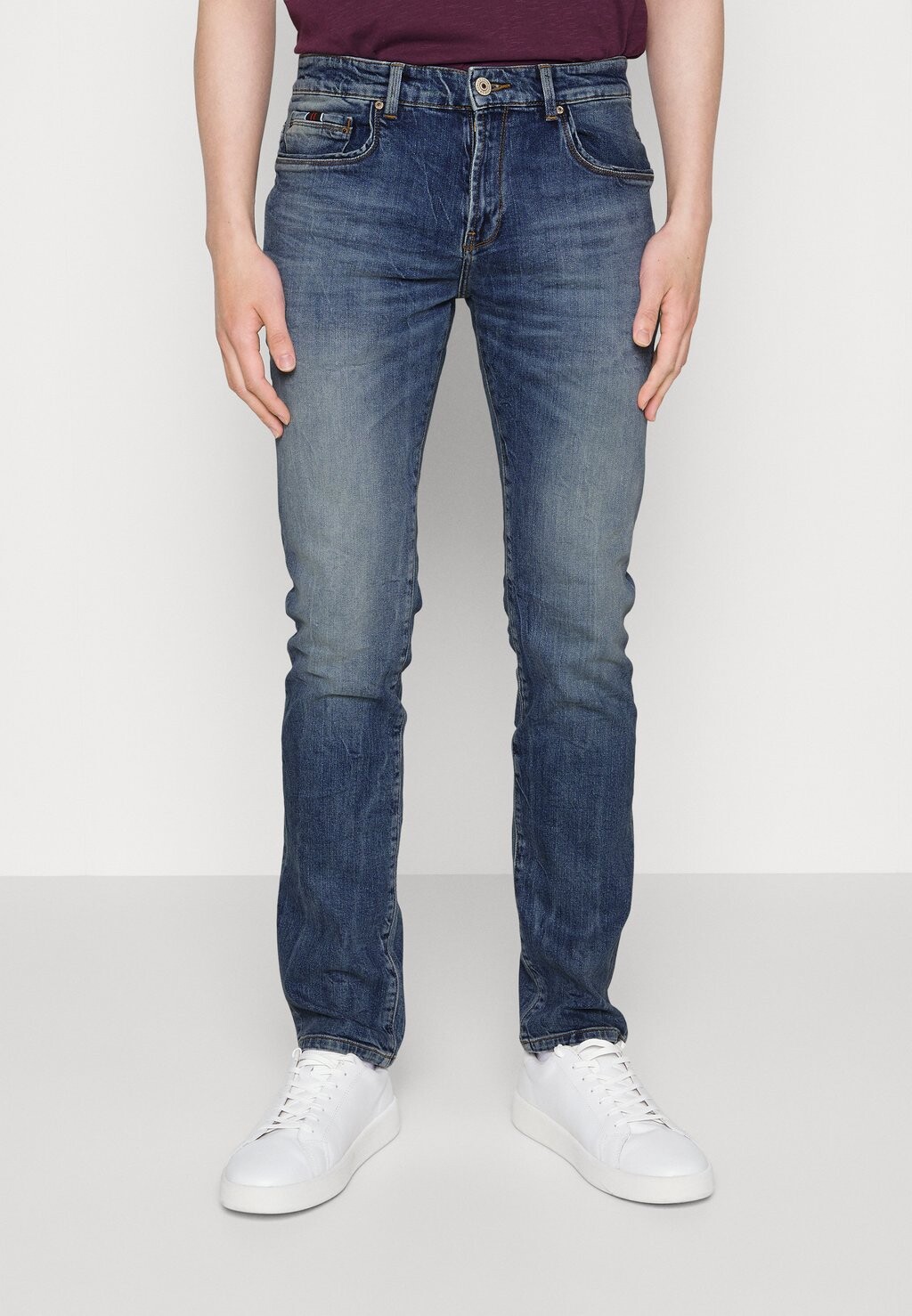 

Джинсы прямого кроя LTB Hollywood Z D Savius Undamaged Wash Jeans Regular Fit, цвет savius undamaged wash