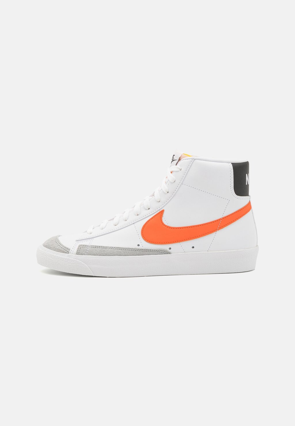 

Высокие кроссовки Nike Blazer Mid '77 Vntg, белый / темно-оранжевый