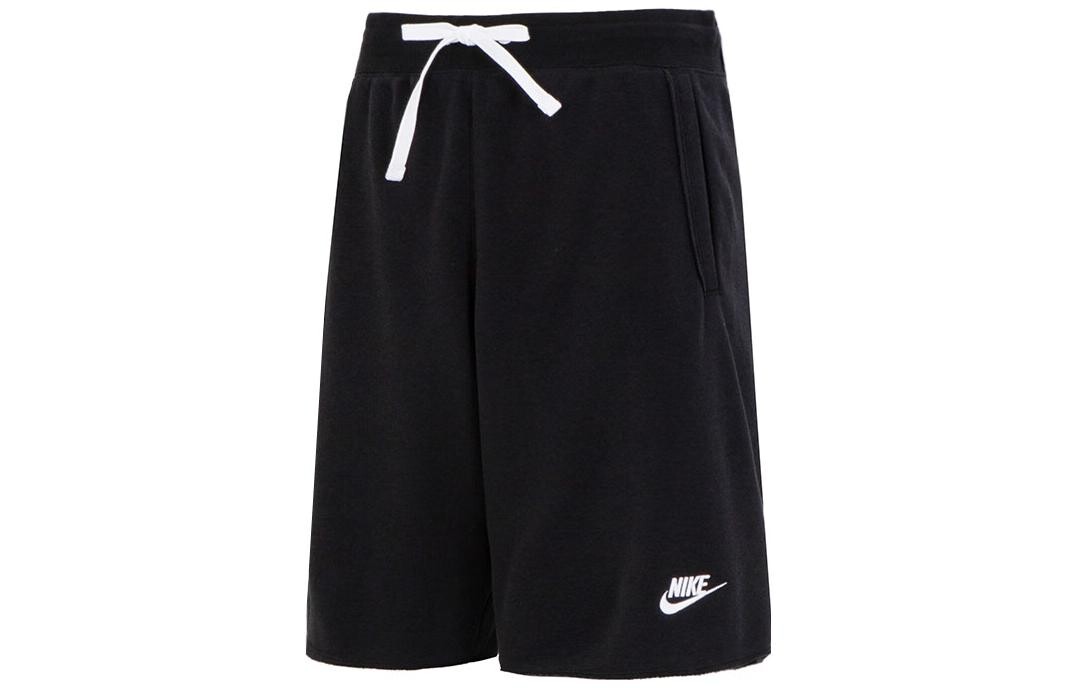 

Мужские спортивные шорты Nike