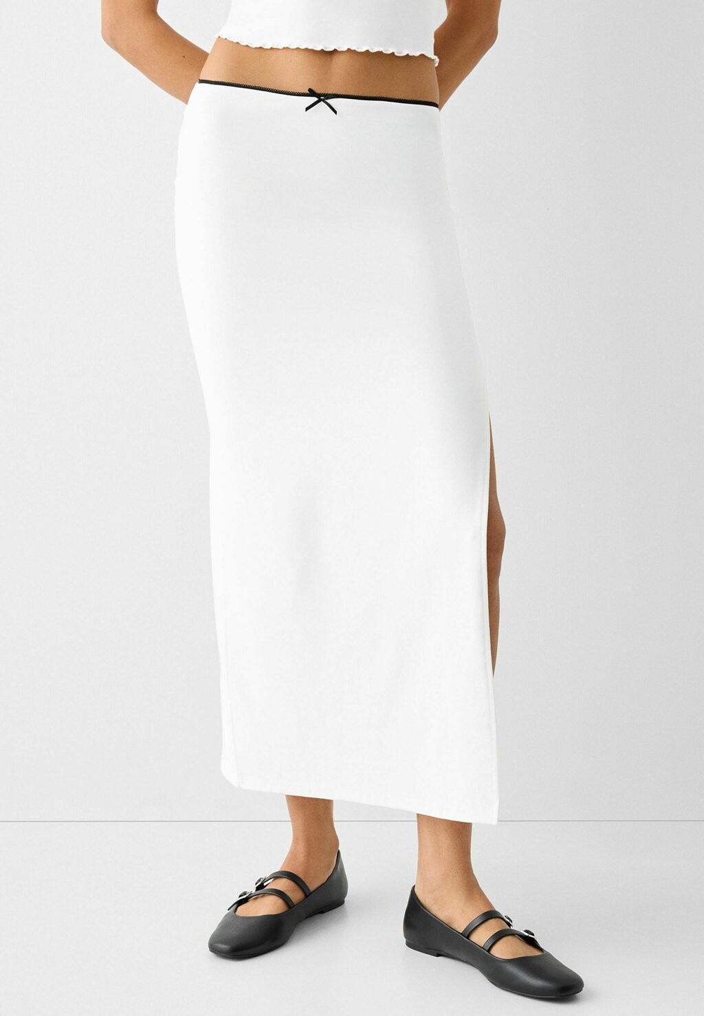 

Юбка макси WITH BOW Bershka, цвет white