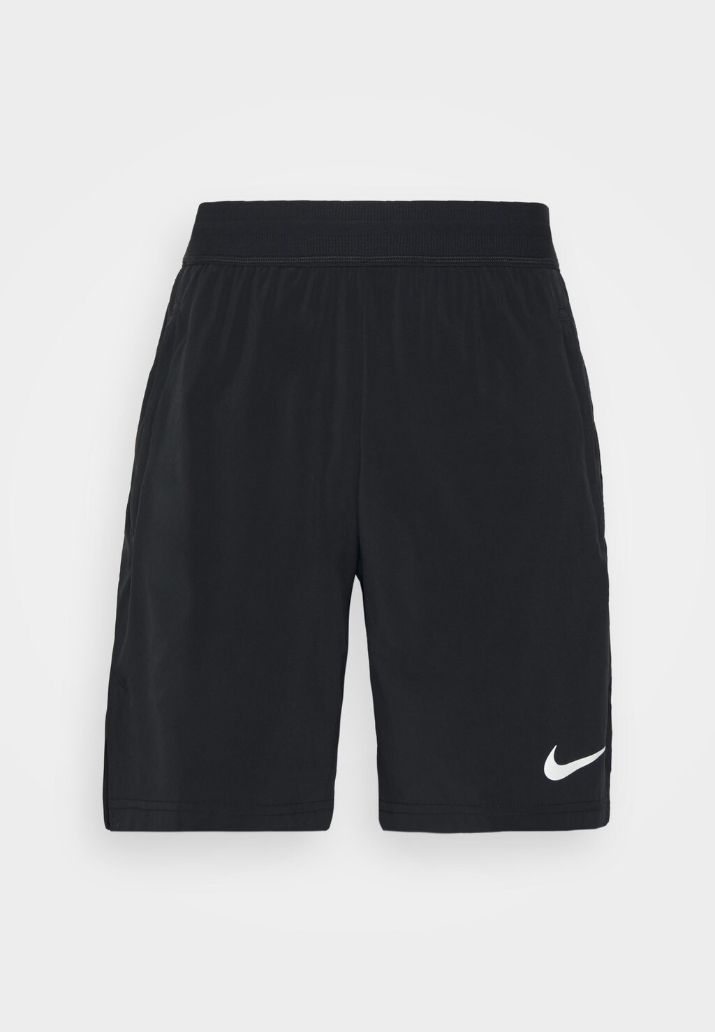 

Спортивные шорты Nike