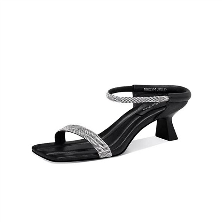 

Сандалии женские Jessica Sophia, цвет Off-white (sheepskin/hot diamond)
