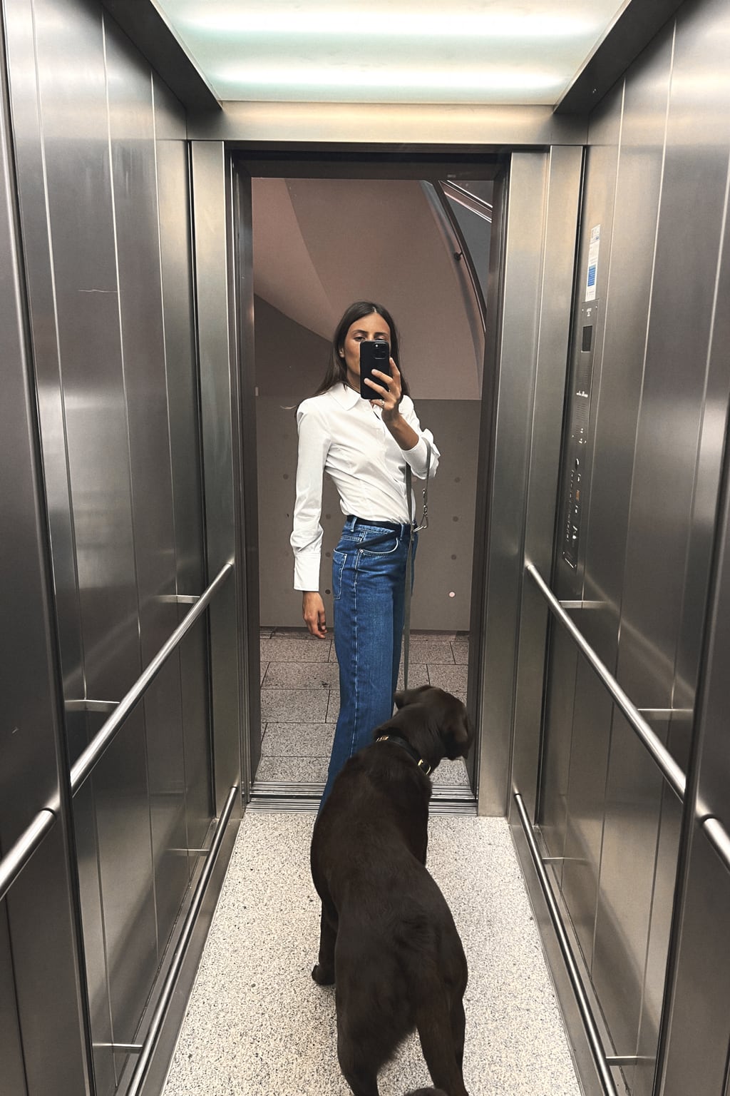 

Приталенная рубашка из поплина ZARA, белый