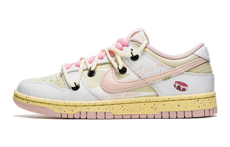 

Женские кроссовки для скейтбординга Nike Dunk