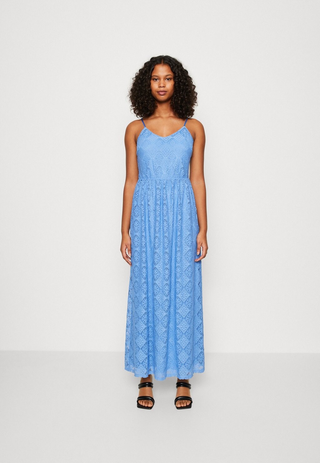 

Платье макси Vero Moda