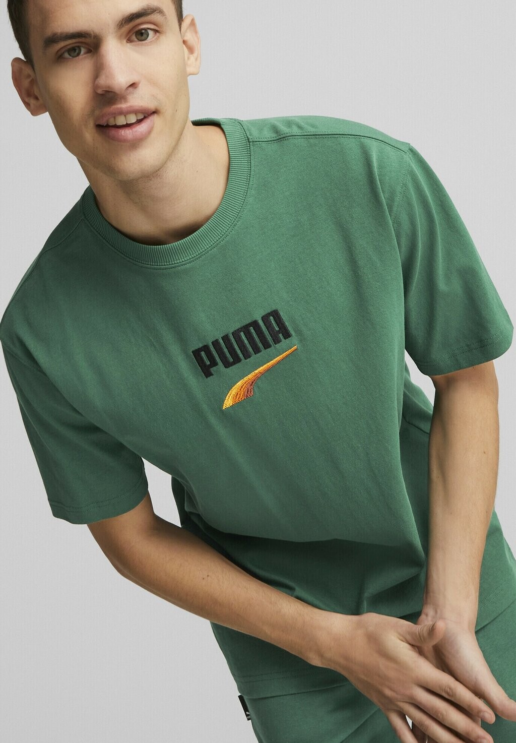 

Футболка с принтом Downtown Logo Tee Puma, цвет vine