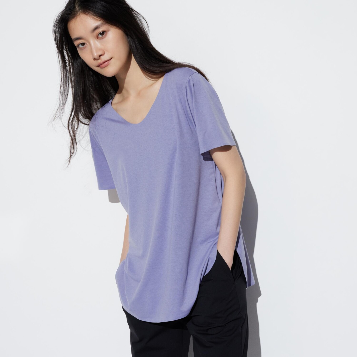 

Футболка длинная Uniqlo AIRism бесшовная, фиолетовый