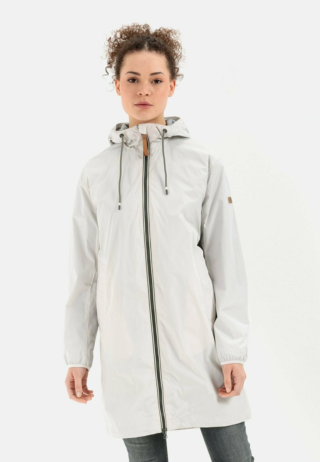 

Длинное пальто camel active