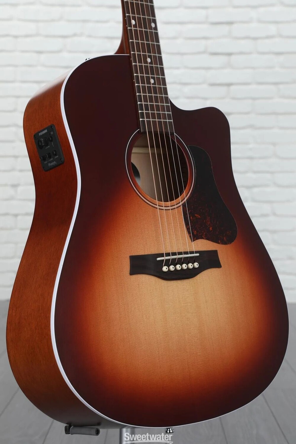 

Акустико-электрическая гитара Seagull Guitars Entourage CW с Presys II - Autumn Burst